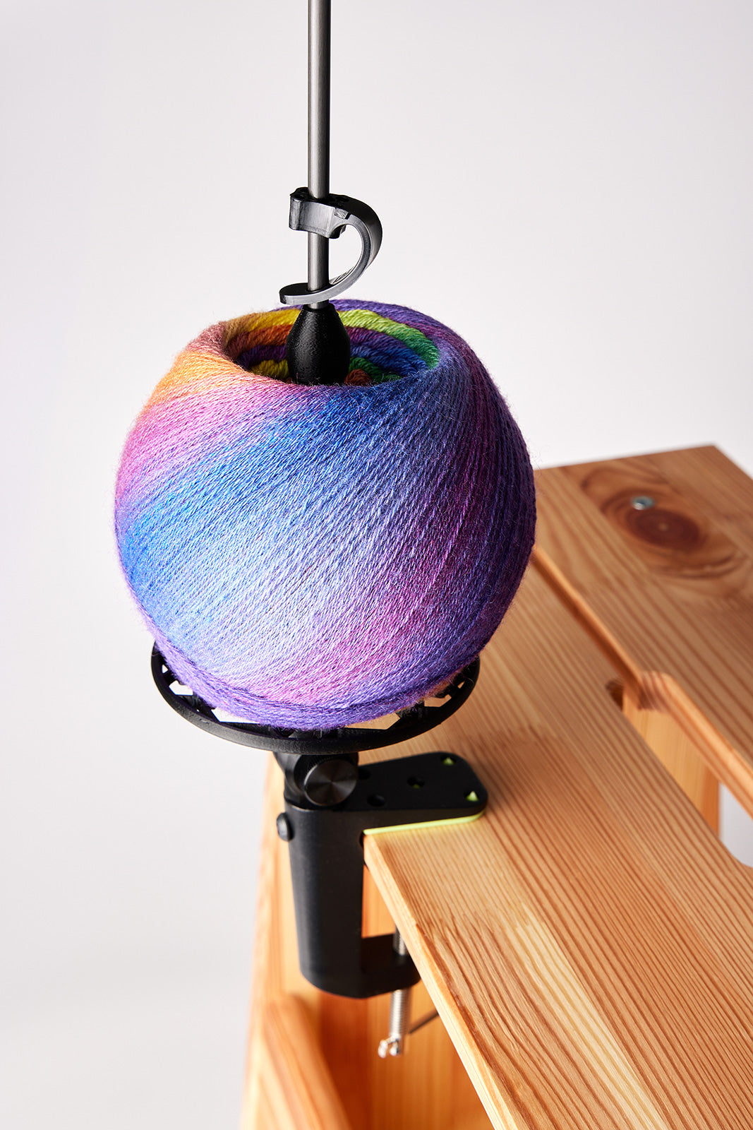 Akerworks Flat-Pack Yarn Caddy & (Magpie) ClampyKate Kit