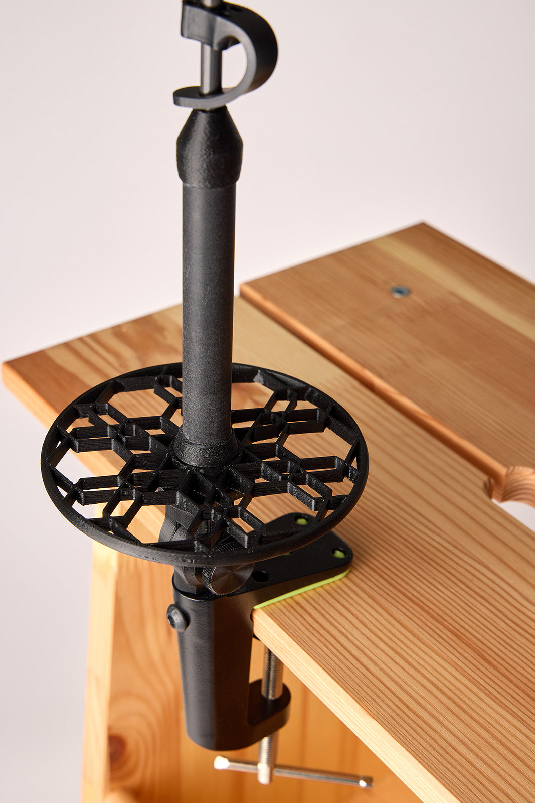 Akerworks Flat-Pack Yarn Caddy & (Magpie) ClampyKate Kit
